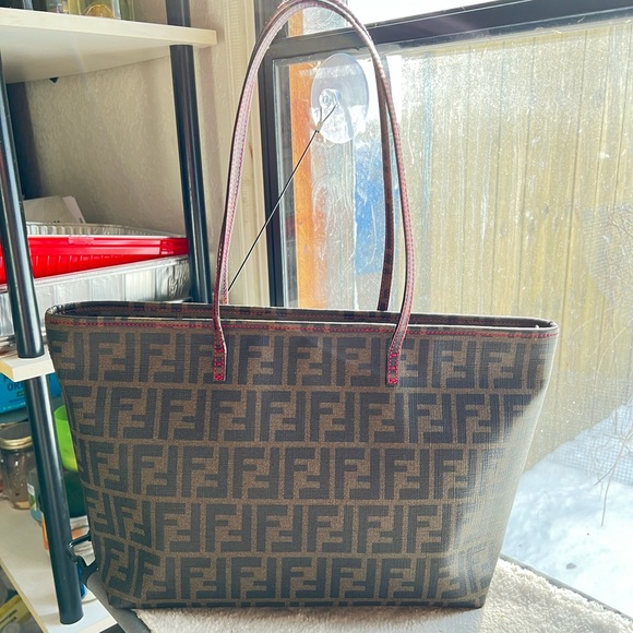 Fendi Zucca Tote Bag ( medium) - Picture 2 of 13